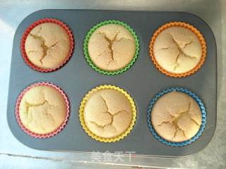 Cherry Cream Cup Cake recipe
