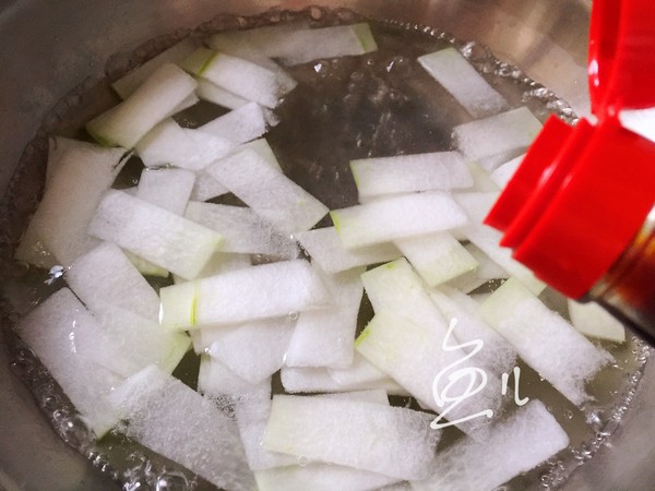 Winter Melon Seaweed Soup recipe