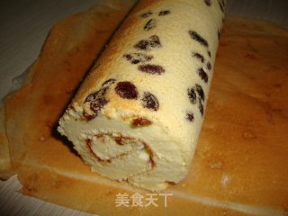 Raisin Blueberry Chiffon Roll recipe