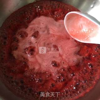 Homemade Strawberry Jam Simple Version recipe