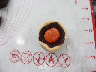 Classic Cantonese Bean Paste Mooncake recipe