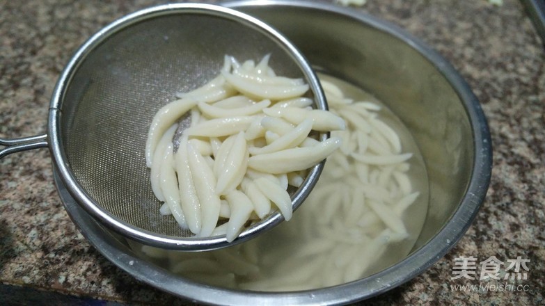 Mixed Vegetable Scissors Noodles recipe
