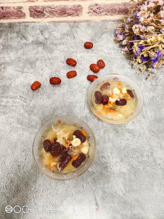 Jujube, Tremella, Lotus Seed, Wolfberry Soup recipe