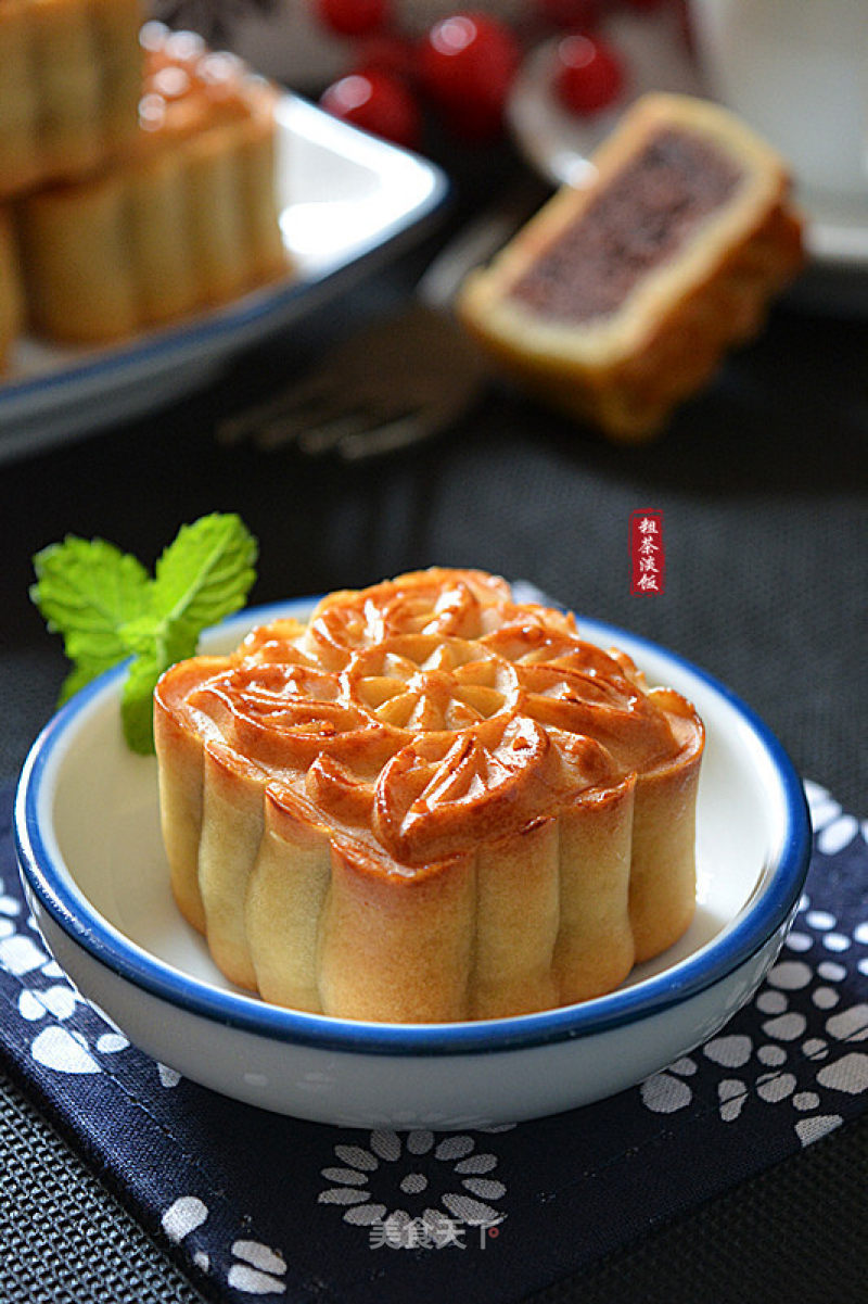 Cantonese Red Bean Paste Mooncake recipe