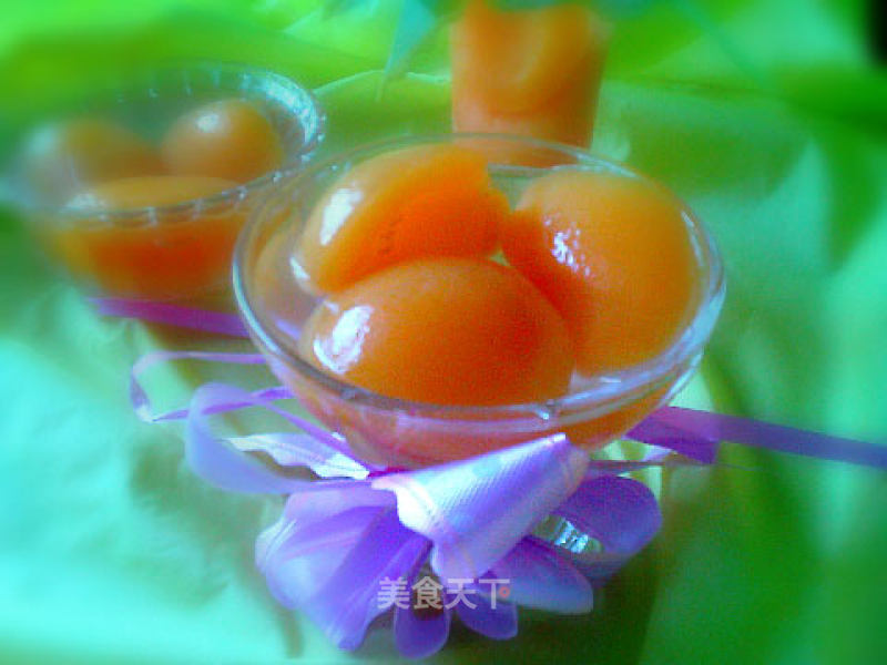 Homemade Canned Yellow Peaches recipe