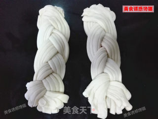 Braided Pork Floss Toast (one-time Fermentation) recipe