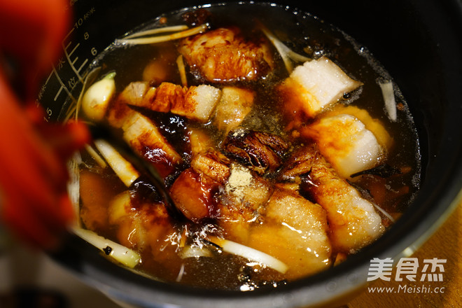 Pu'er Tea Fragrant Braised Pork Belly recipe