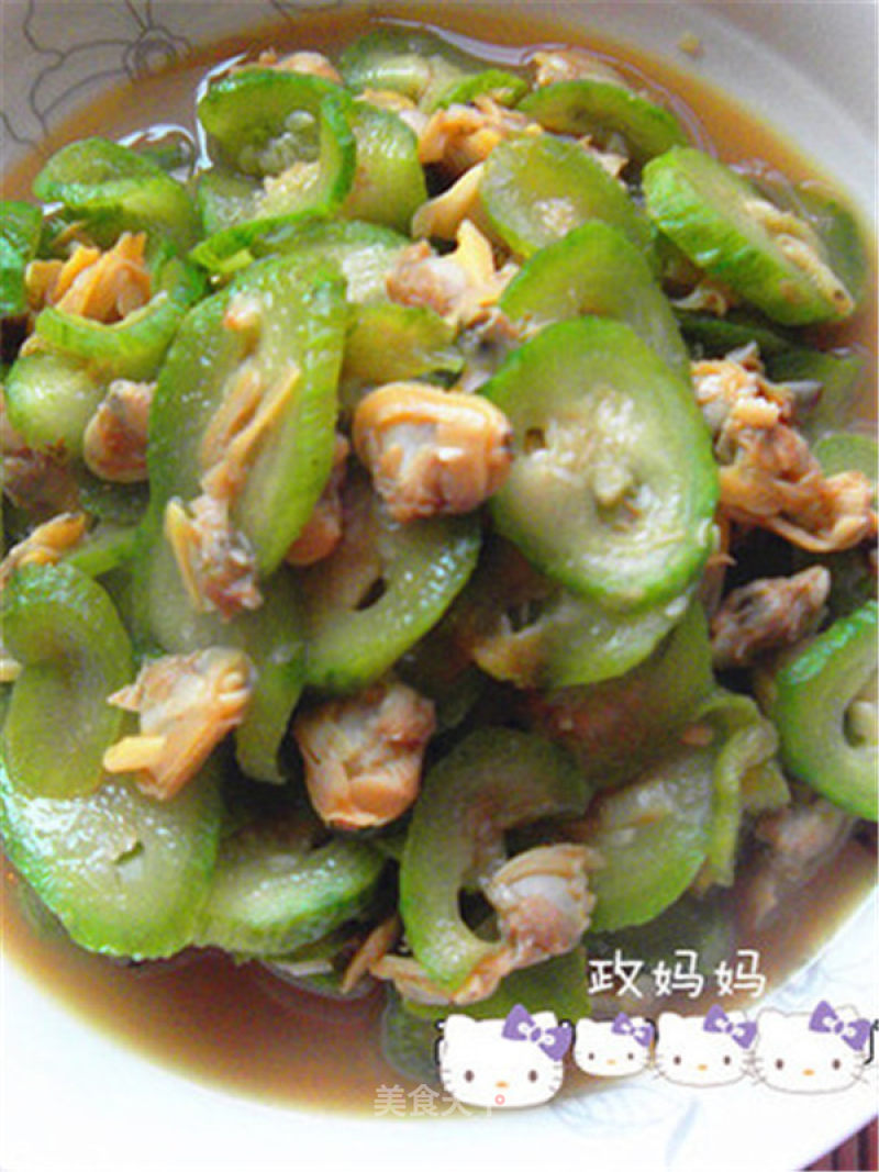 Fried Clam Meat with Loofah recipe