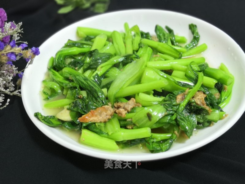 Stir-fried Choy Sum with Oil Dumpling recipe