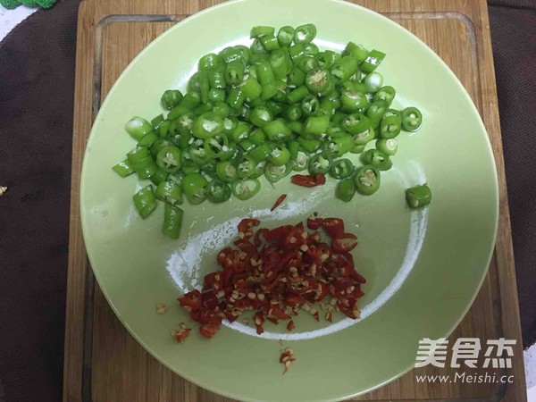 Scallion Crucian Carp recipe