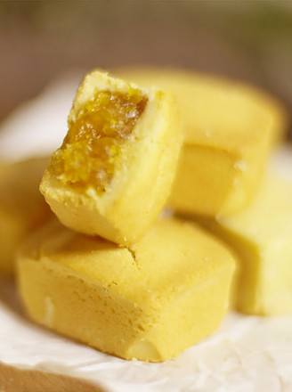 Cookies Turned into Pineapple Cakes recipe