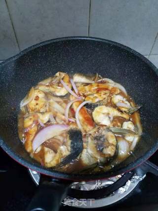 Grilled Squid with Onions recipe