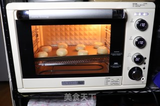 Old-fashioned Peach Pastry recipe