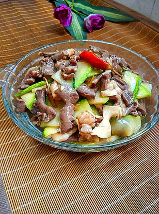 Stir-fried Pork Heart with Zucchini recipe