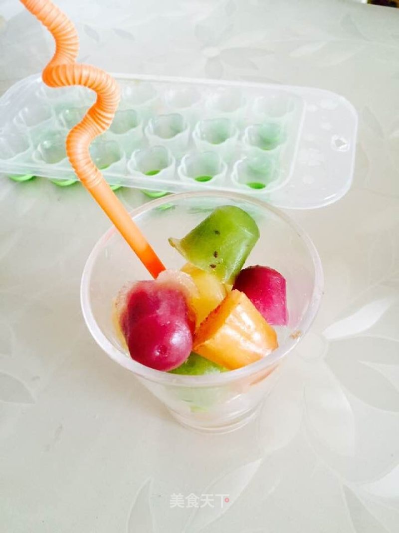 Colorful Fruit Ice-small Popsicles that Children Like recipe