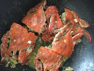 Fried Sea Crab with Ginger and Spring Onion recipe