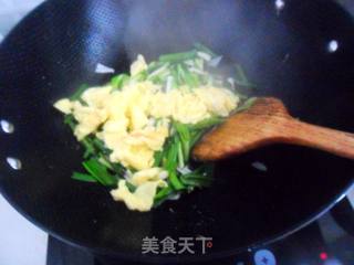 Scrambled Eggs with Garlic recipe