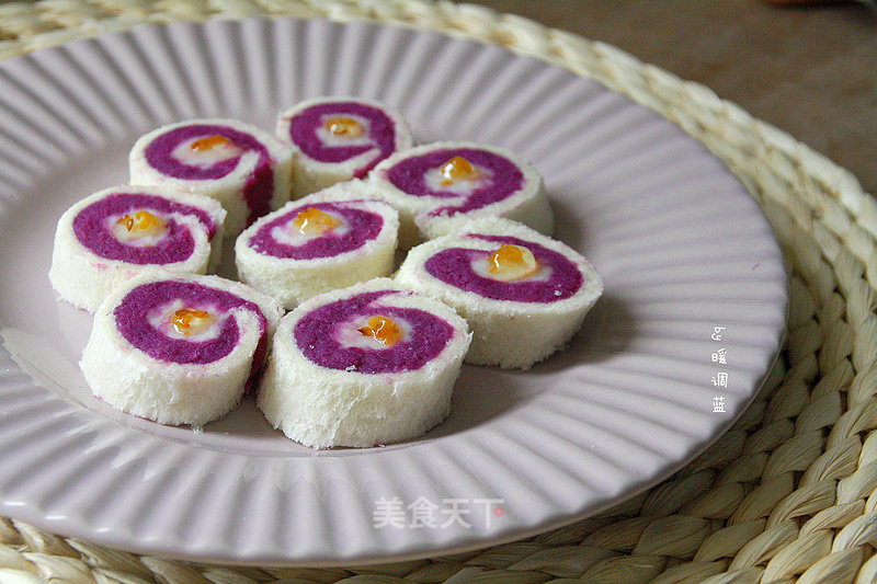 Cinnamon Purple Potato Yam Roll recipe