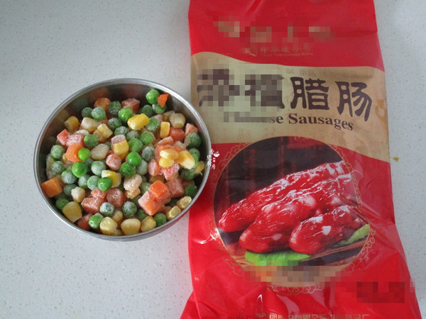 Sausage, Mixed Vegetables, Glutinous Rice and Shaomai recipe