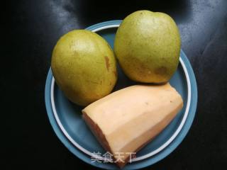 Fruit in The Soup-sweet Pear Sweet Potato and White Fungus Soup recipe