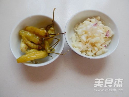 Pickled Pepper Trotter recipe