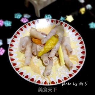 Home-made Chicken Feet with Pickled Peppers recipe