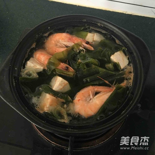 Wakame Tofu Soup recipe