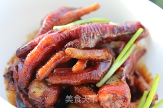 Good Travel Partner-braised Chicken Feet recipe