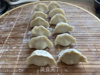 Pork Dumplings with White Radish Oil Residue recipe