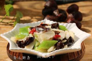 Pickled Pepper Ground Pear Black Fungus recipe