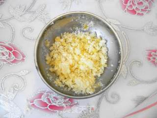 Curl Flower Hand Torn Toast recipe