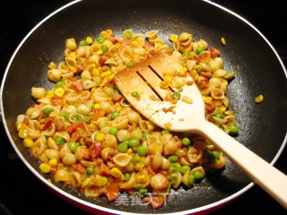 Beef Sauce and Vegetable Clam Shell Powder recipe