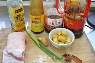 The Chestnuts are Cooked 【broiled Pork with Chestnuts】 recipe