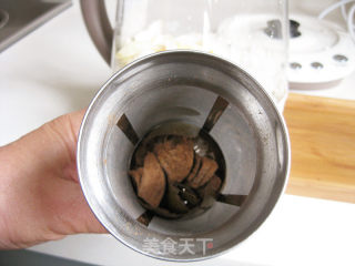 Luo Han Guo Tremella and Snow Pear Health Soup recipe