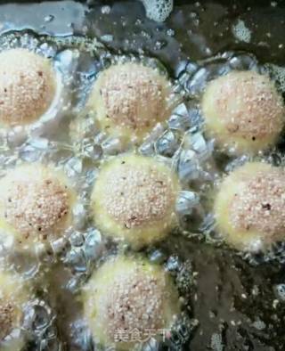Sesame Blossom Meatballs recipe