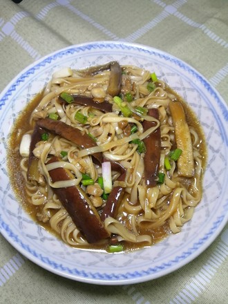 Braised Noodles with Eggplant and Minced Meat recipe
