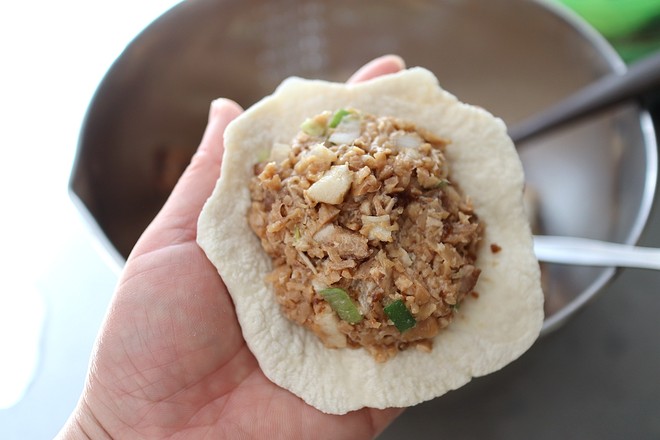 Steamed Buns with Pleurotus Eryngii Sauce recipe