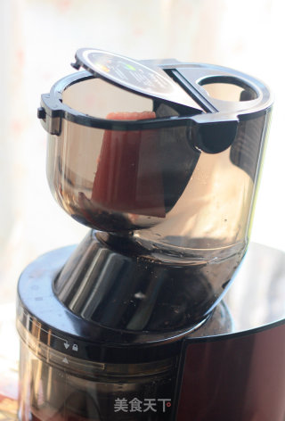 If You Love Beauty, You Must Drink Juice---the Original Ground Watermelon Juice recipe