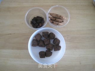 Oven Version of Homemade Biscuits Shredded Raisin Shaped Chocolate recipe