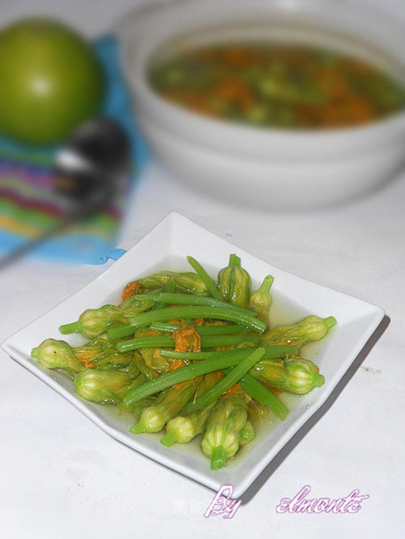 Pumpkin Flower in Soup recipe