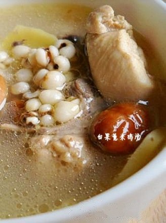Stewed Chicken Soup with Ginkgo and Barley