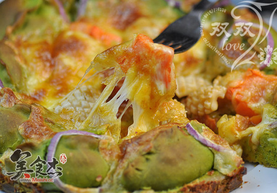 Spinach Seafood Pizza recipe