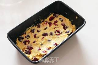 Crisp Cherry Cake recipe