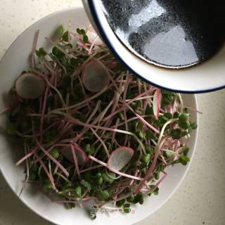 Sweet and Sour Radish Sprouts recipe