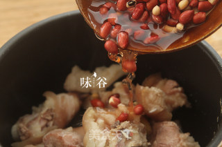 Peanut Pork Hamstring Soup recipe