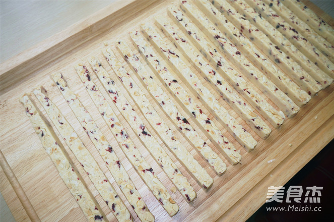 Cranberry Peanut Nougat recipe