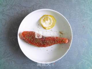 #aca烤明星大赛#[roasted Rosemary Salmon] recipe