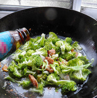 【fried Chicken Fillet with Broccoli】-------- Endless Meal recipe