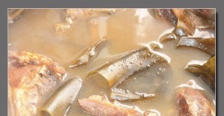 Prunella Kelp in Pot with Pork Bones recipe