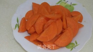 Stir-fried Carrots with Fungus recipe